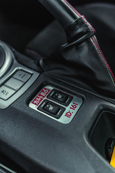 Centre Console Heated Seat Plaque